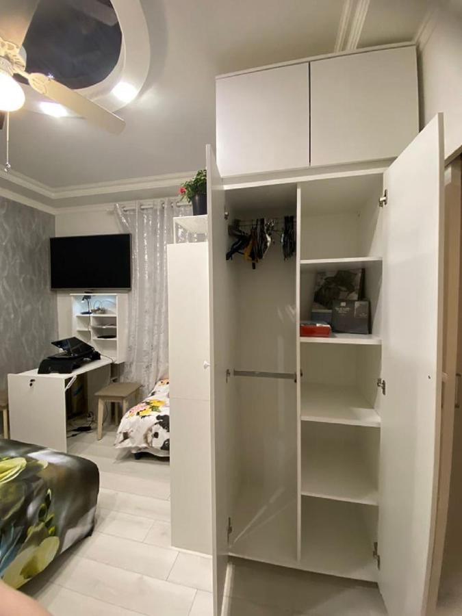 Appartamento Colorfull Experience In Hause Built 1910 Fast Free Wifi Free Parking *